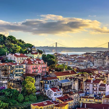 Suave Lisboa Hostel Екстериор снимка