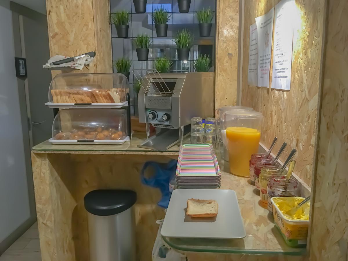 Suave Lisboa Hostel Екстериор снимка